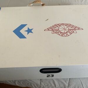 Custom box set Jordan/converse